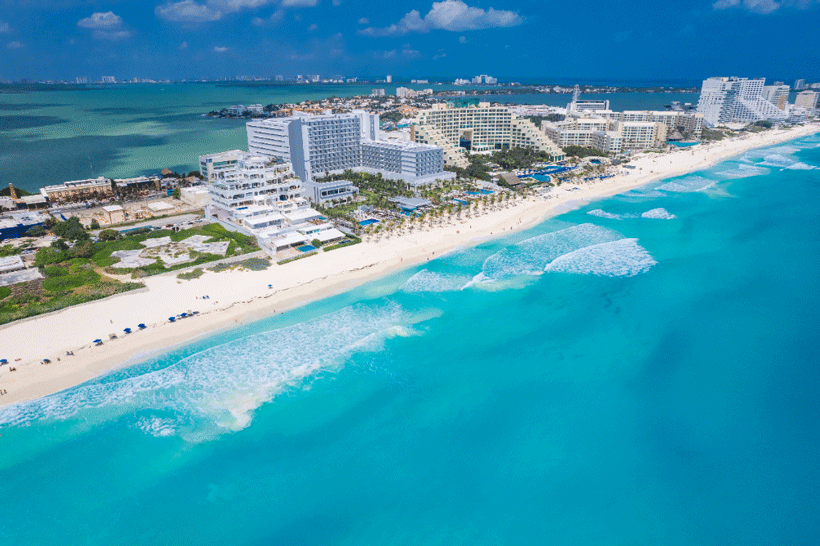 Cancún - Salida 18 de Setiembre